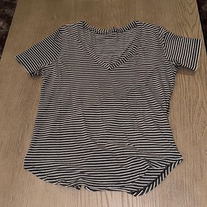 Lululemon Love v neck T-shirt - grey and white stripe